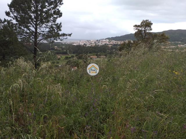 Terreno urbano com vista para o mar Área total de 1740 m2, em Âncora, Caminha, Viana do Castelo