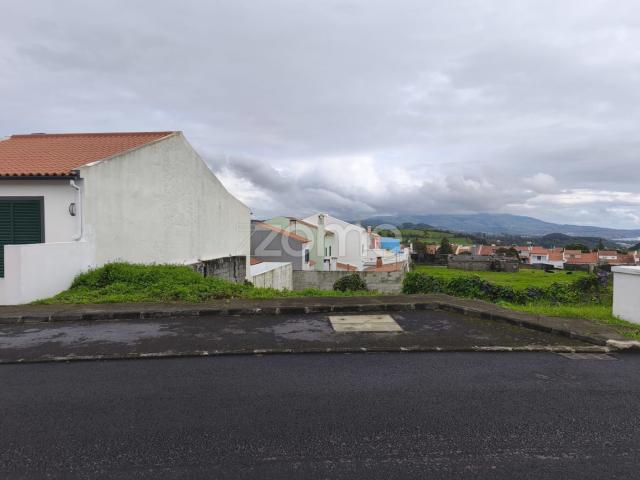 Terreno Urbano com Vista para o Mar e o Campo – Fajã de Cima, Ponta Delgada