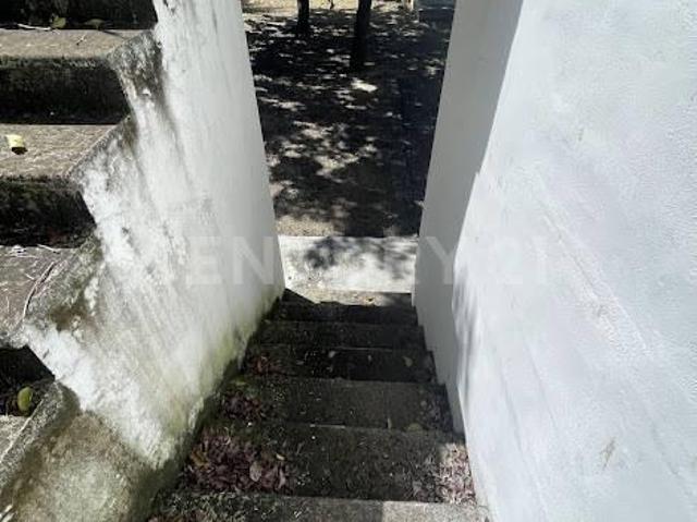 Terreno urbano con construcción y alto potencial de desarrollo en col Ejidal