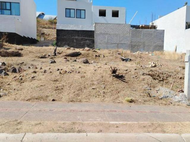 Terreno Urbano Coto G Coto Privado Con Caseta de Vigilancia. Fracc Panorama LAS FUENTES. TLAQUEPAQUE