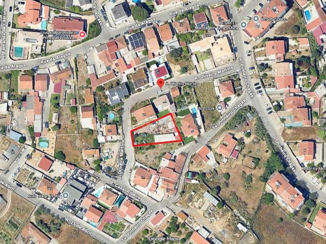 Terreno 607m2 para construção, com projeto Comunicação Prévia, Charneca de Caparica
