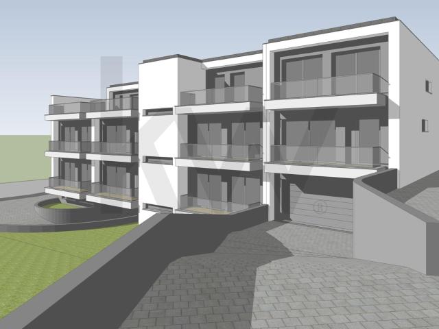 TERRENO URBANO de 1512 m2 com Projeto para 7 Apartamentos em Escapães
