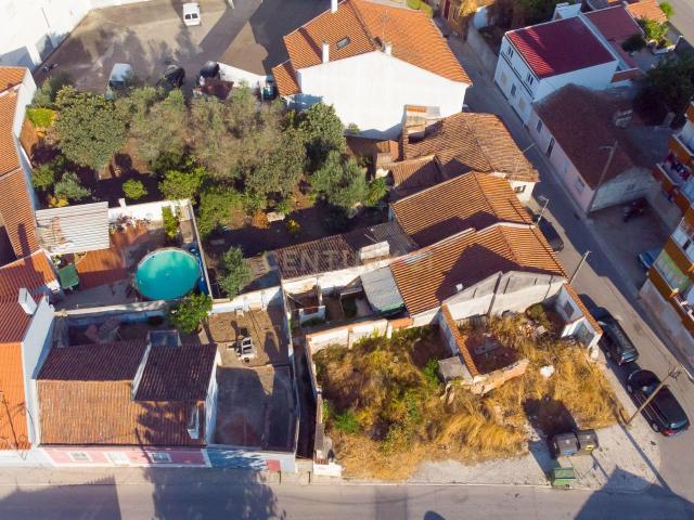 Terreno Urbano de 293m² para Venda no Entroncamento