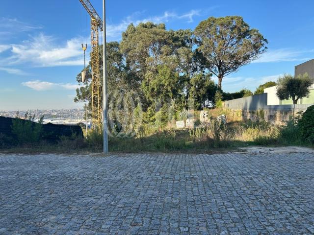 Terreno urbano, em Vila Nova de Gaia, Porto