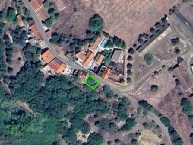 Terreno Urbano em aldeia tranquila