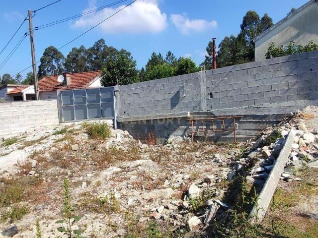 Terreno Urbano em Braga, Esposende 280m² com Licença de Construção