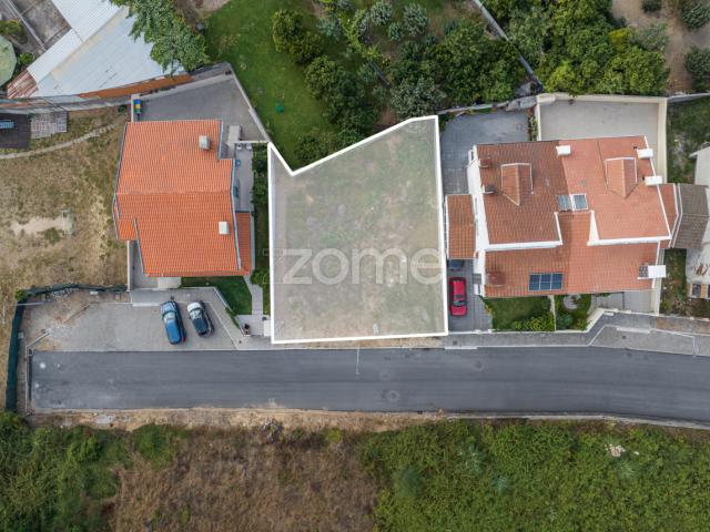 Terreno Urbano em Canelas, Vila Nova de Gaia