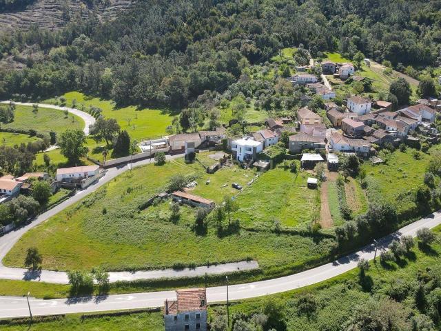 Terreno Urbano em Lousã 3374m² por 115.000€