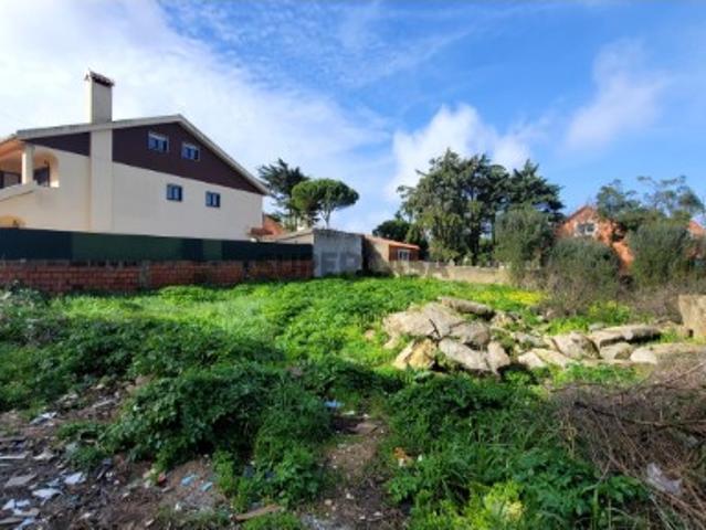 Terreno Urbano em Mem Martins, Sintra