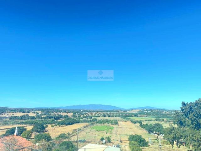Terreno urbano em Odiaxere