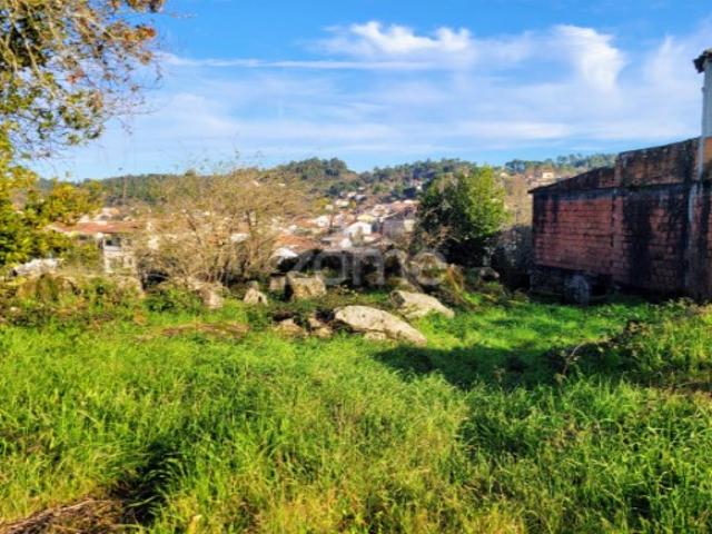 Terreno Urbano em Passos de Silgueiros