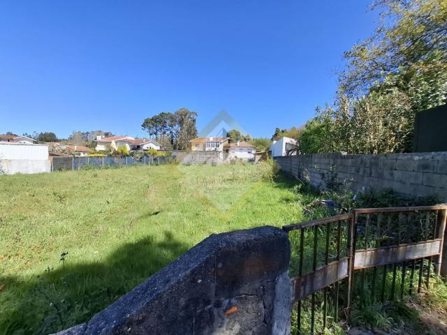 Terreno Urbano em Pedroso!