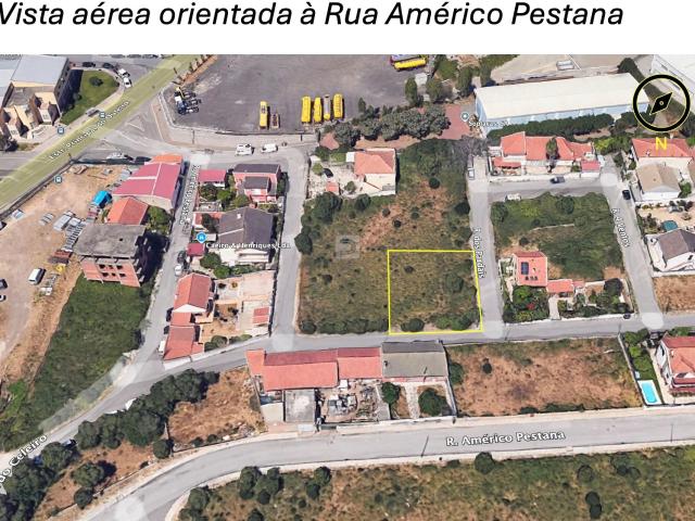 Terreno Urbano em São Domingos de Rana