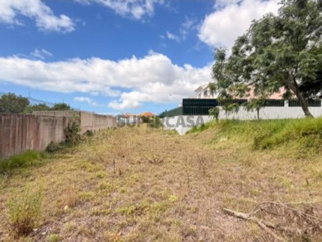TERRENO URBANO EM SÃO DOMINGOS DE RANA