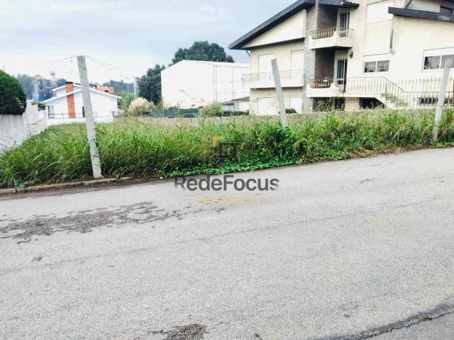 Terreno Urbano em Santa Maria de Lamas