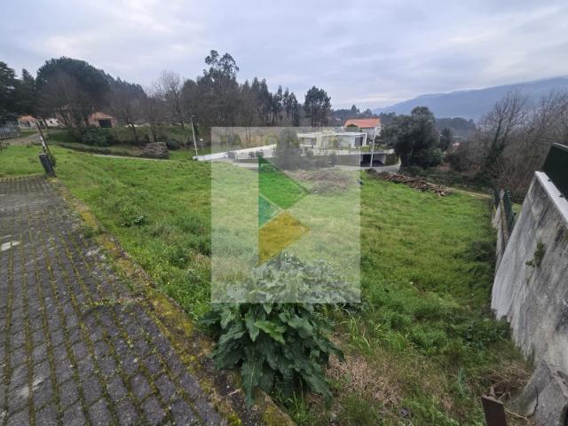 Terreno Urbano em Souto
