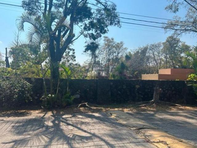 Terreno Urbano en Lomas de Vista Hermosa Cuernavaca CRB 1305 Tu