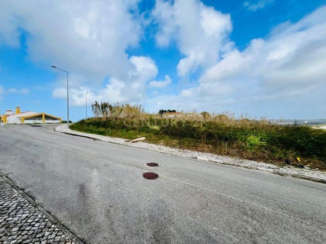 Terreno urbano, Gracieira, A dos Negros, Óbidos