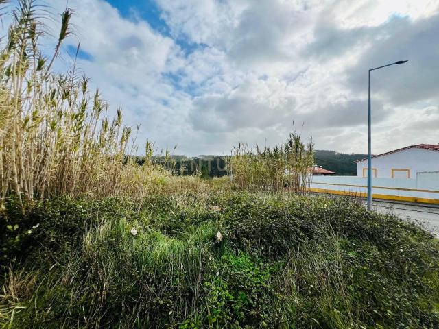 Terreno urbano, Gracieira, A dos Negros, Óbidos