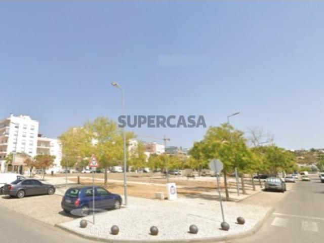 Terreno URBANO Loulé Algarve Localização Premium!