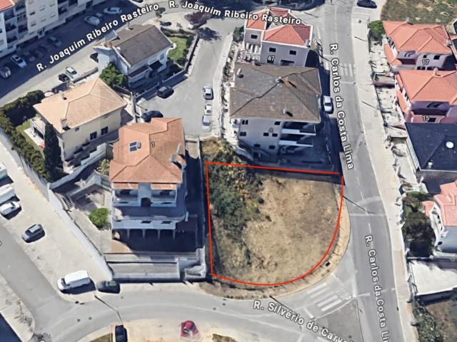 Terreno Urbano | Moradia Unifamiliar | Amora, Seixal