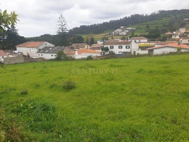 Terreno Urbano na Freguesia N.Srª da Conceição