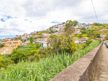 Terreno urbano na Quinta do Leme, Santo António