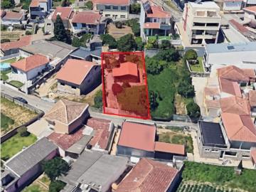 Terreno urbano no Castêlo da Maia