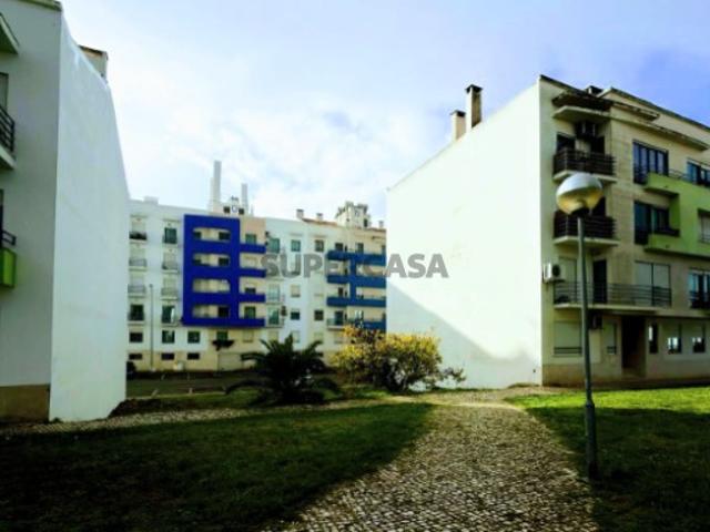 Terreno Urbano no Montijo | Oportunidade de Investimento com Elevado Potencial