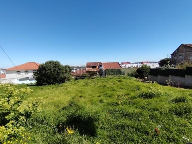TERRENO URBANO P/CONSTRUÇÃO Venda Casal da Mira Amadora