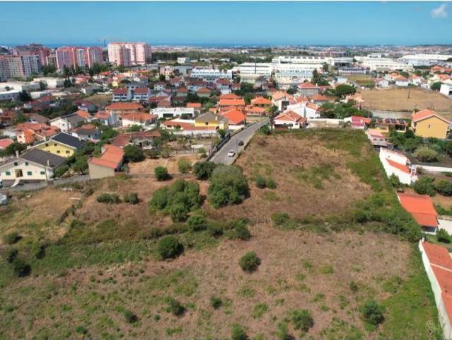 Terreno Urbano para Construção | 550 m² | São Marcos Sintra