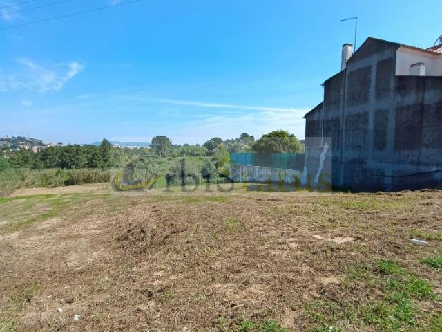 Terreno urbano para construção