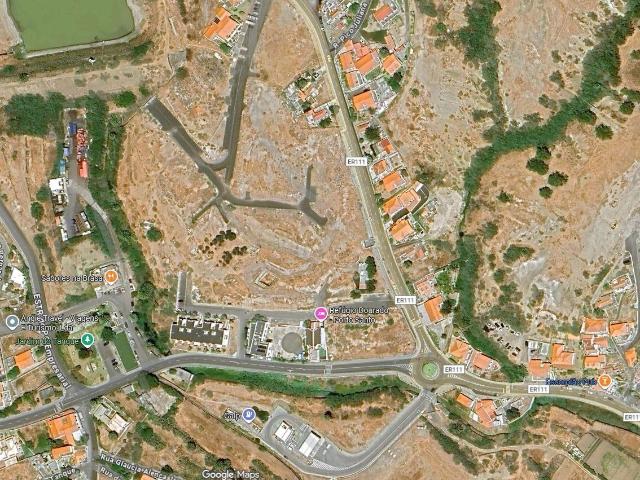 Terreno Urbano para Construção de Instalações Desportivas – 1.150 m² | Porto Santo – Zona do Dragoal