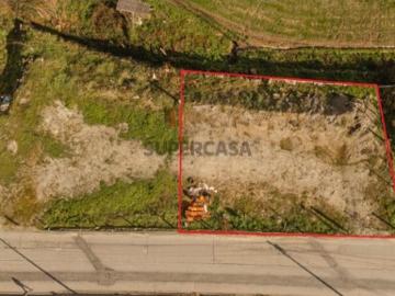 Terreno Urbano para Construção com 575 m² na Longra, Felgueiras