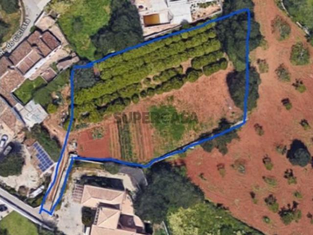 Terreno urbano para construção de uma ou duas moradias Boliqueime