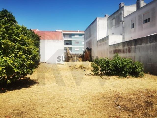 Cartaxo Terreno Urbano para construção de Edifício de habitação Excelente Investimento