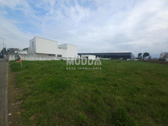 Terreno Urbano para Construção de Moradia Unifamiliar no Centro de Estarreja