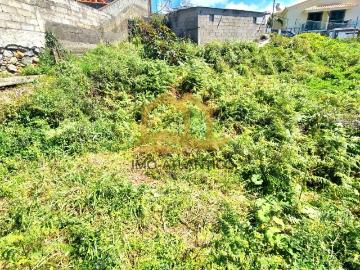 Terreno urbano para construção de moradia