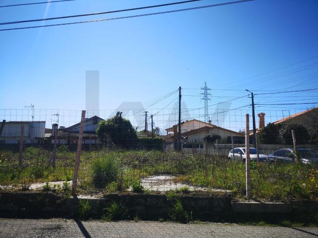 Terreno urbano para construção em Cacia, Aveiro – 286 m²