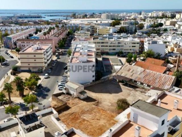 Terreno urbano para construção, em Olhão