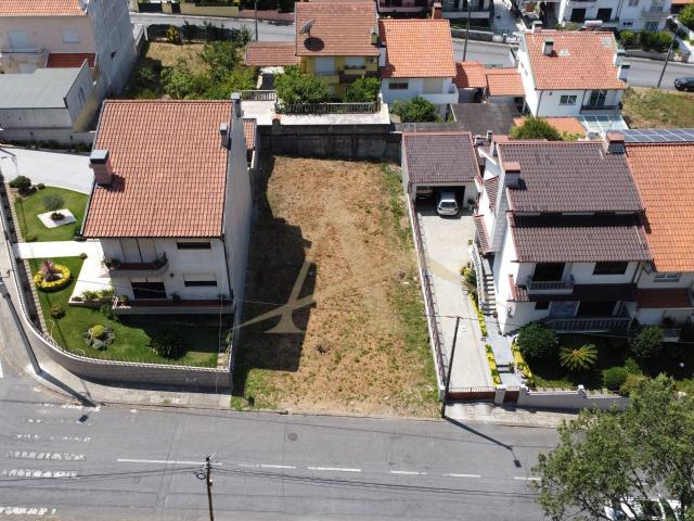 Terreno Urbano para Construção em Rio Tinto, Gondomar
