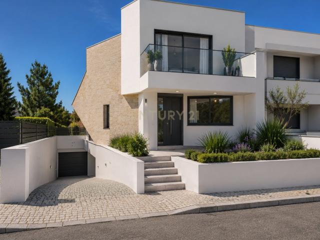 Terreno urbano para construção na Almoinha, Sesimbra