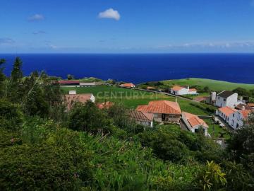 Terreno Urbano para Construção na Pedreira de Nordeste Açores