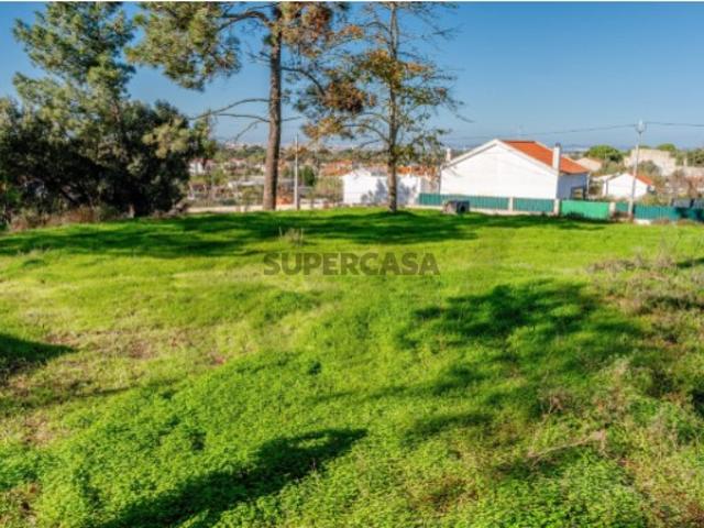 Terreno Urbano para Construção, Santo António da Charneca, Barreiro