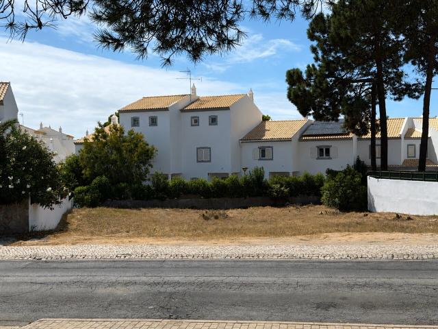 Terreno urbano para venda em Falesia, Olhos de Água, Albufeira