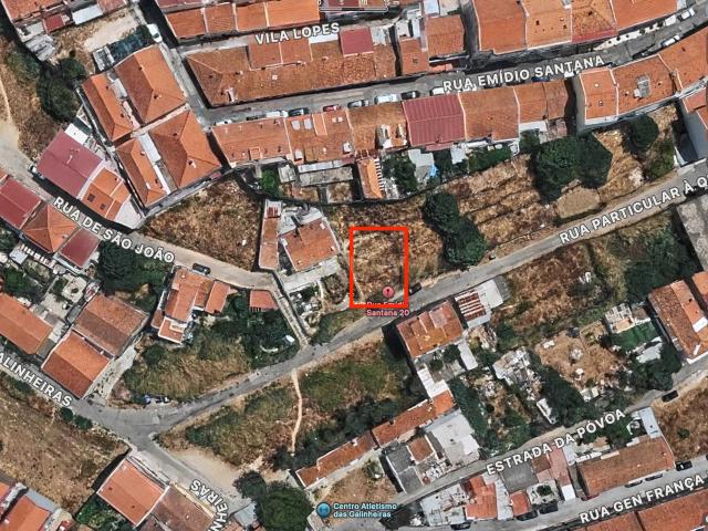 Terreno urbano para venda – 291 m² | Rua Particular à Quinta do Reguengo, Lisboa