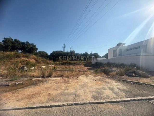 Terreno Urbano plano Quinta da Amizade Setúbal Excelente oportunidade