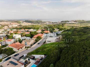Terreno urbano com projeto aprovado em Barcarena, Oeiras