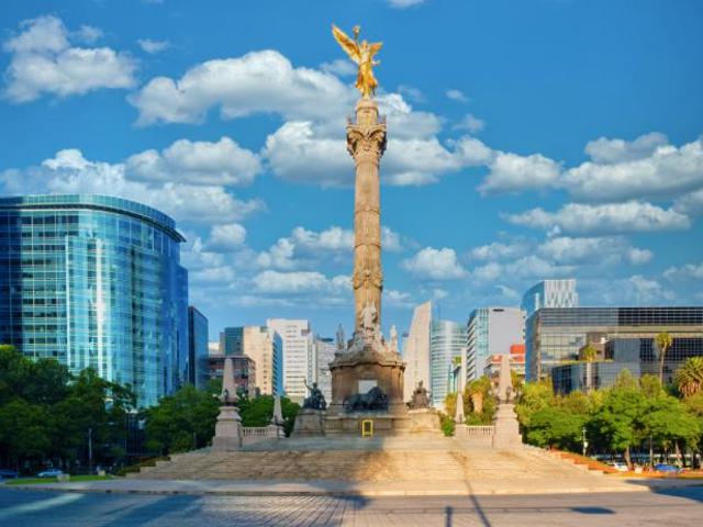 Terreno uso de suelo mixto: residencial comercial, sobre Avenida Reforma