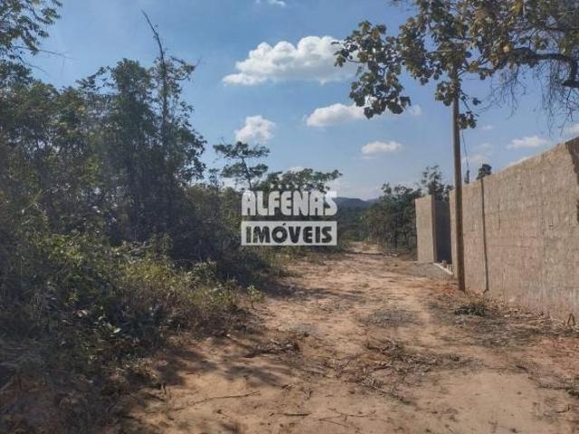 TERRENO VÁRZEA DAS FLORES